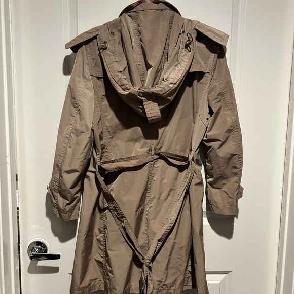 Burberry Jacket with hood - Picture 7 of 11